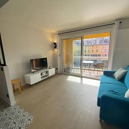 Apartment Quai Des Cordeliers, Balcon Et Vieille